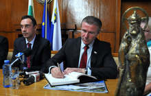 Спортният комплекс "Арена Бургас" ще бъде с капацитет 7000 места