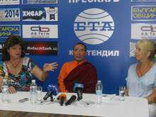 Животът е труден, но има много начини, чрез които той да се направи по-лесен, казва тибетският лама Джигме