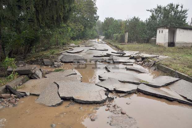 Половината от засегнатите от наводнението през септември обекти  в община Георги Дамяново са  ремонтирани