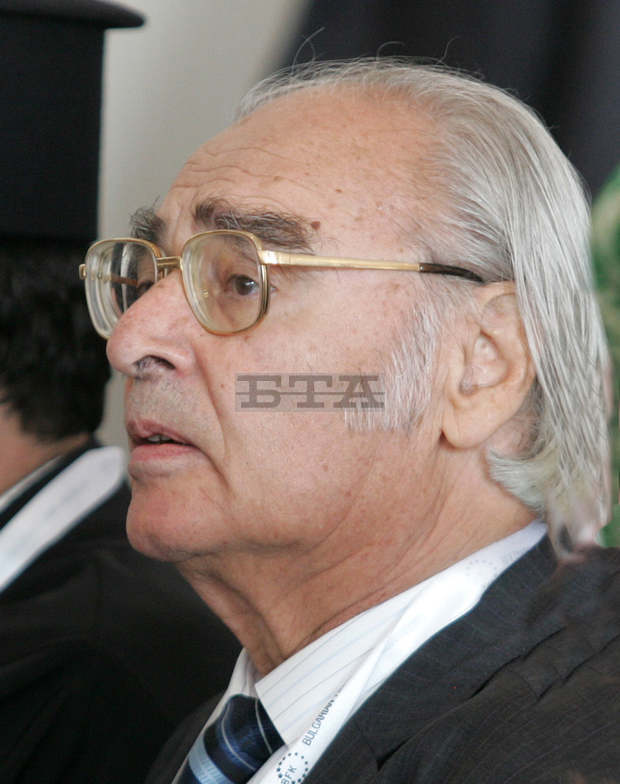 Академик Антон Дончев е номиниран за държавната награда "Свети Паисий Хилендарски" за 2014 година