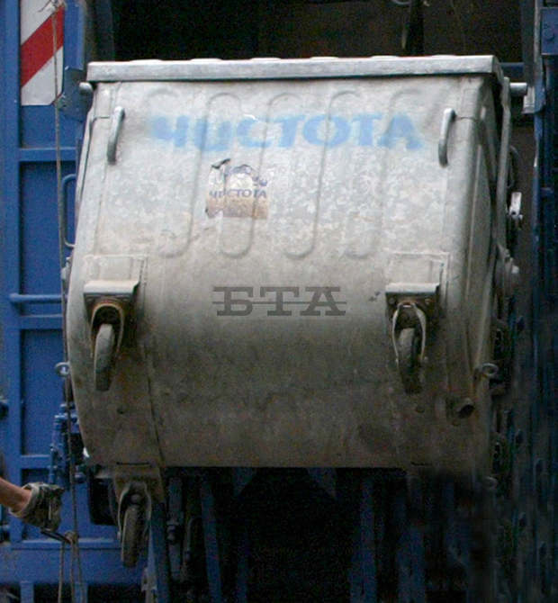 За няколко дни от Монтана са превозени 1200 тона отпадъци За няколко дни от Монтана са превозени 1200 тона отпадъци