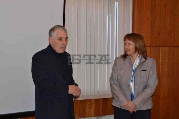 Българи и сърби, живеещи от двете страни на границата, работят по трансграничен проект за установяване на трайно партньорство 