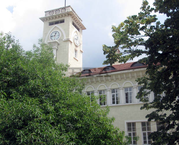 Книжният фонд на библиотеката в Габрово се  е обогатил с нови 510 заглавия