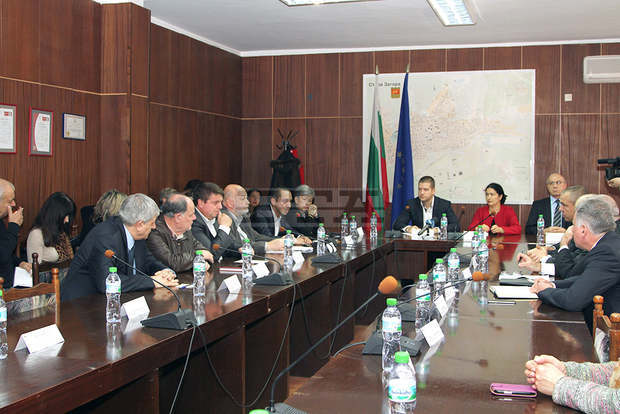 Кметът на Стара Загора Живко Тодоров: Само с общите усилия на местната, законодателната и централната власт Стара Загора ще се развива с бързи темпове