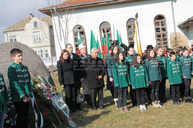 Днес Търговище отбелязва 137-та годишнина от Освобождението на града Днес Търговище отбелязва 137-та годишнина от Освобождението на града