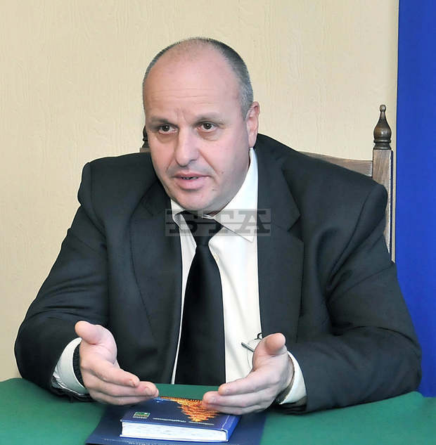 Двама телефонни измамници  са задържани в Монтана,  за година в региона са измамени 46 души