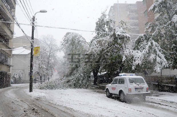 В Ловешка област 80 населени места са без ток 