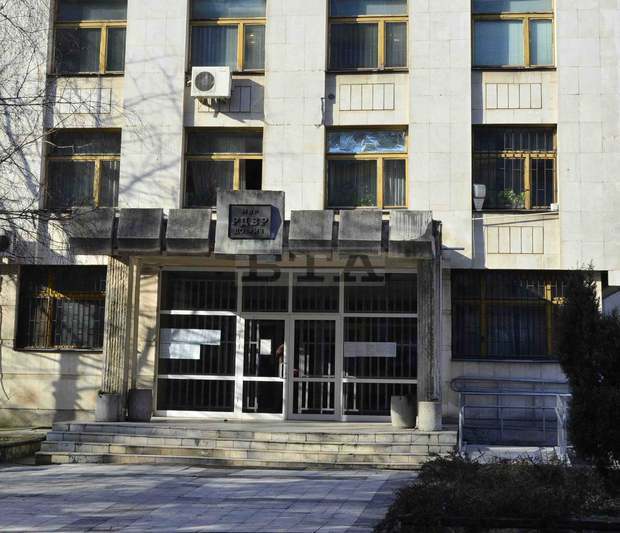 Задържаха 16-годишен водач, катастрофирал с автомобил без табели в добричко село Задържаха 16-годишен водач, катастрофирал с автомобил без табели в добричко село