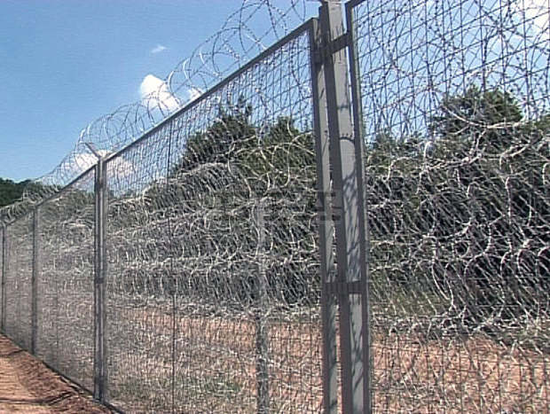 Да бъде завършена оградата по границата ни с Турция, настояват пернишките националисти Да бъде завършена оградата по границата ни с Турция, настояват пернишките националисти