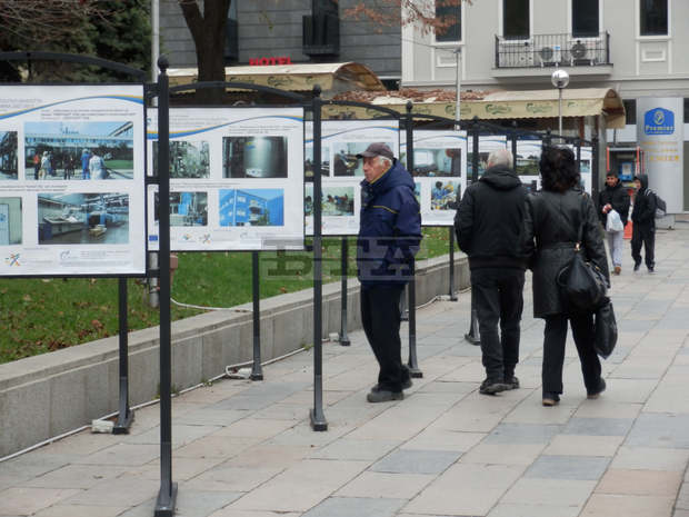 Фотоизложба представя 36 успешно реализирани проекта по европейски програми в област Велико Търново Фотоизложба представя 36 успешно реализирани проекта по европейски програми в област Велико Търново