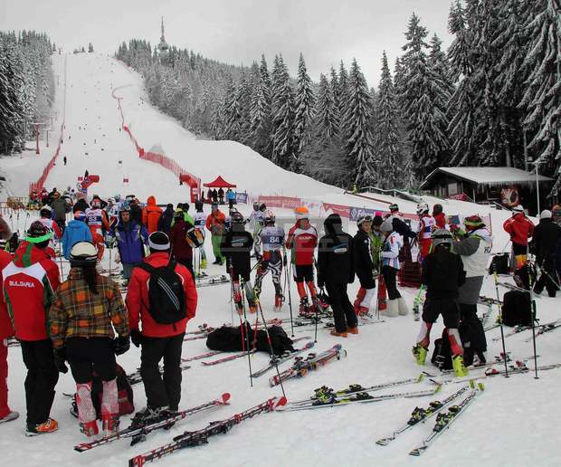 Ски зоната в Пампорово днес е затворена заради лоши атмосферни условия