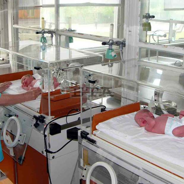 17 двойки близнаци проплакаха в Бургаската болница за година 17 двойки близнаци проплакаха в Бургаската болница за година