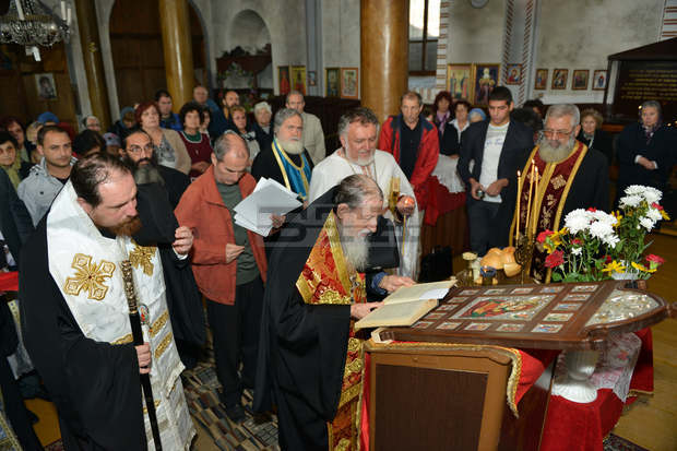 Икона на Света Богородица ще бъде    донесена от Иерусалим   за поклонение в Сливен