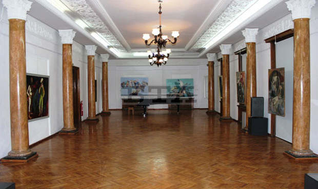 Открита е втора  колекционерска  изложба в Перник