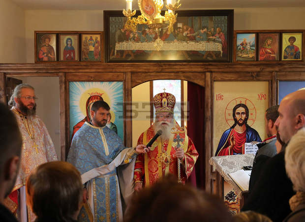 За пръв път в ловешкото село Гостиня бе изграден и осветен храм