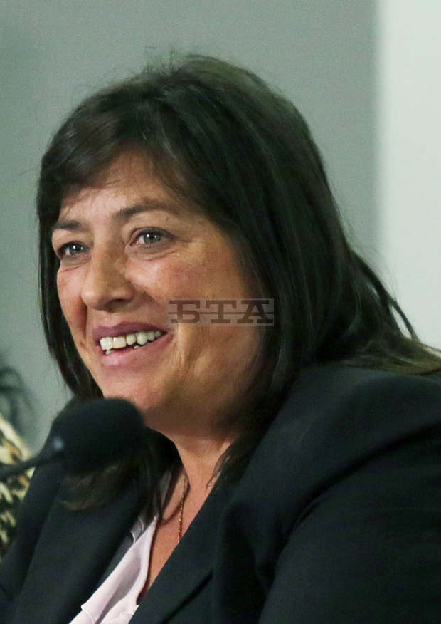 Неизбежно е повишаването на възрастта за пенсиониране, според Росица Янакиева