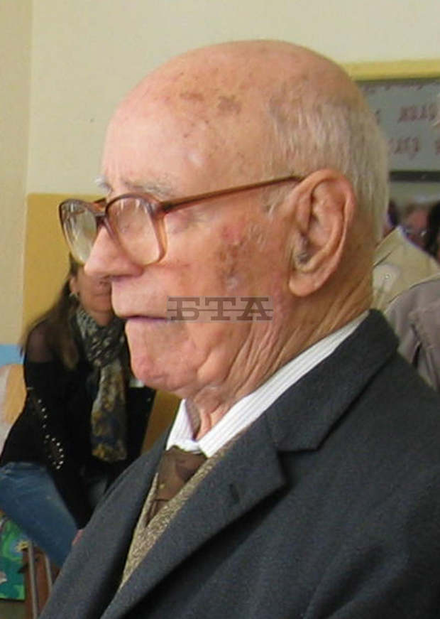 100-годишен рожденик ще гласува на изборите в Казанлък  