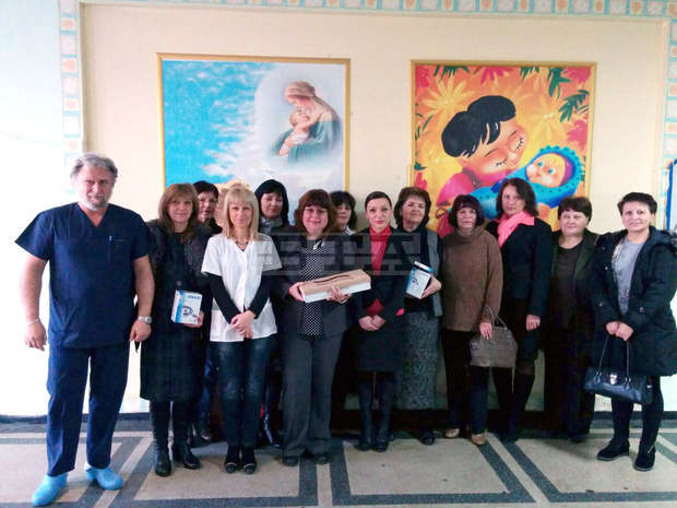 Женската организация на ГЕРБ в Перник направи дарение на акушеро-гинекологичното отделение на болницата Женската организация на ГЕРБ в Перник направи дарение на акушеро-гинекологичното отделение на болницата