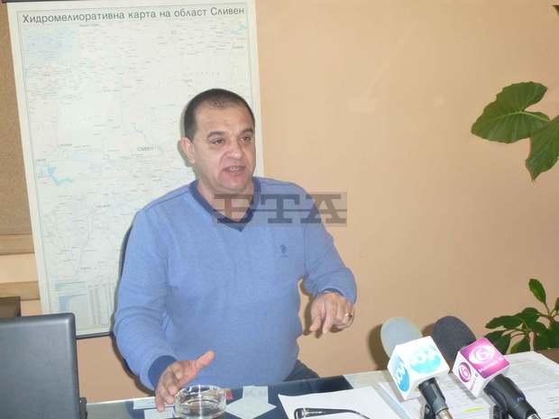 По 150 куб/сек. трябва да се изпускат от язовир "Жребчево",  за да се достигне предписаният от МОСВ  обем на водосбора  през януари