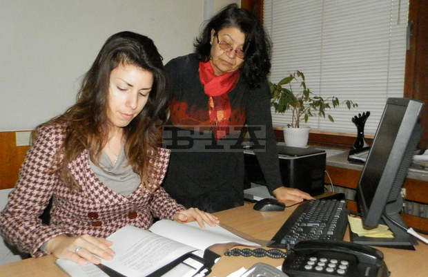 Петима млади висшисти са назначени  в Областна администрация - Плевен, по програма "Старт в  кариерата"