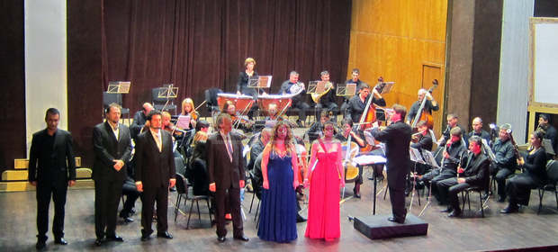 По случай 145 години от създаването на читалище "Съгласие 1869" в Плевен прозвуча "Избрано" от операта "Дон Жуан" от Моцарт 