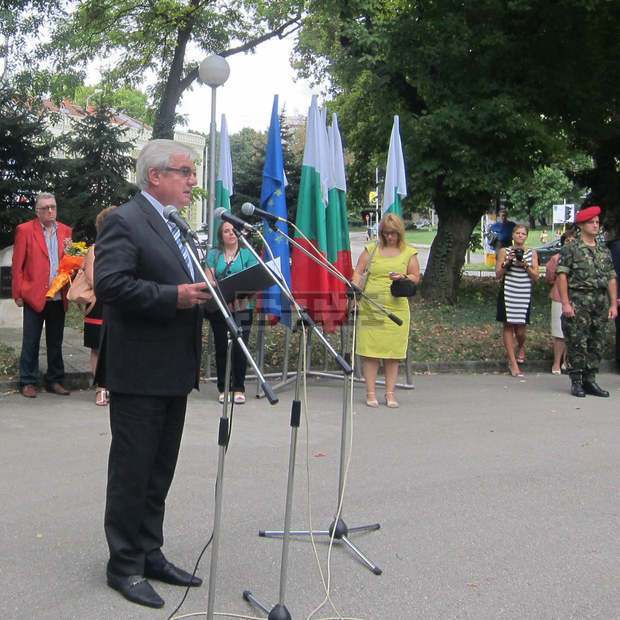 Плевен отбеляза Съединението  с тържествена общоградска  церемония