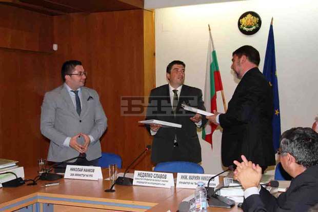 Асоциацията по ВиК- Смолян  сключи  първия за страната договор 