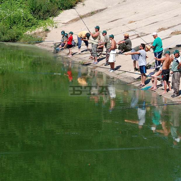 Служители на МВР ще участват  в състезание по спортен риболов  край Русе