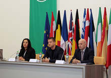 Горещ телефон за въпроси по безплатното саниране на жилищата открива Община Стара Загора  