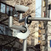Вандали изпочупиха  лампите в центъра  на Попово