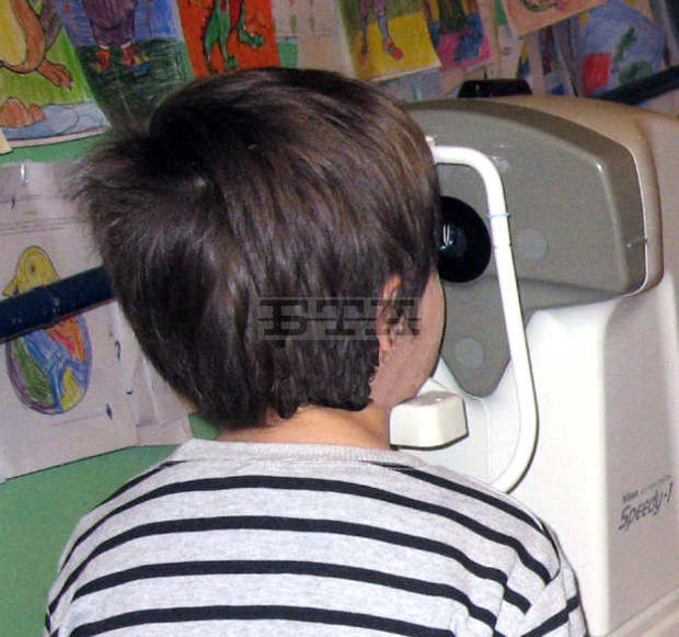 Безплатни очни прегледи по проект"Направи добро" са извършени на над 400 деца от община Гоце Делчев