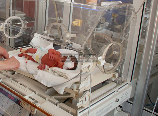 Родените в шуменската болница недоносени бебета се  увеличават  