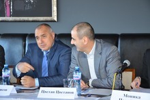 Бойко Борисов: Няма  етнически проблем  в България 