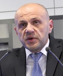 Томислав Дончев: Преди да стигнем до европейските политики, трябва да отървем хората от страха