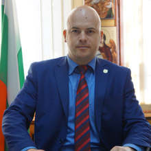 Борис Христов, носител на Вазовата награда за 2020 г., издава антология с творчеството на Патриарха на българската литература