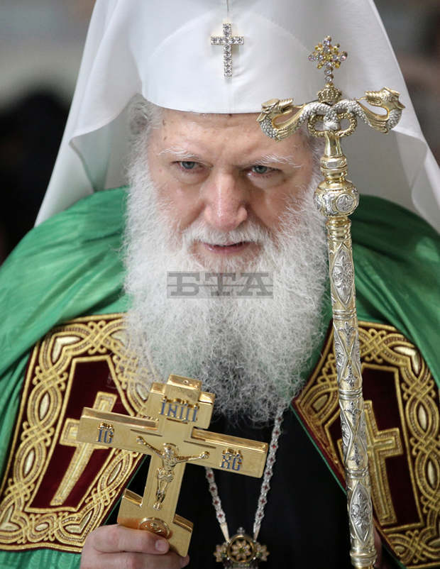 Патриарх Неофит е предложен за почетен гражданин на Перник Патриарх Неофит е предложен за почетен гражданин на Перник