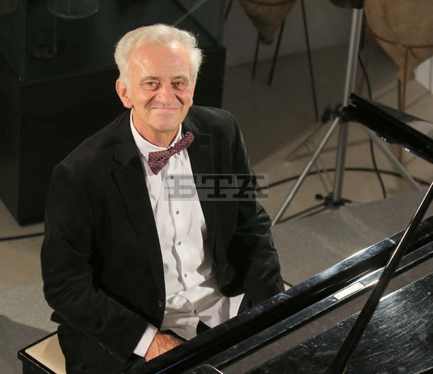 Международният конкурс "Надежди, таланти, майстори" в Добрич се отменя