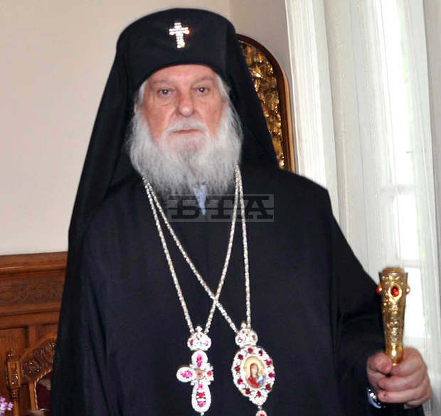 Във Видин възпоменателни събития отбелязват три години от кончината на митрополит Дометиан