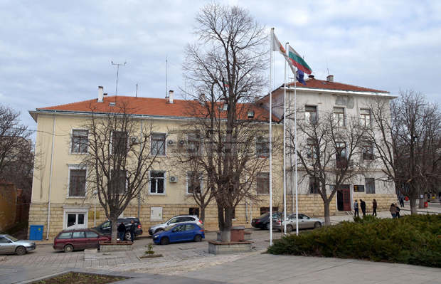 Награждават учители и дейци на културата с почетния знак на Исперих