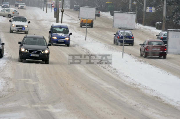 Първият сняг  натрупа пет сантиметра покривка в Добричкия регион, пътищата са проходими