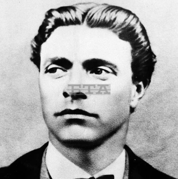 Жители на Ловеч разговаряха с историк за делото на Левски Жители на Ловеч разговаряха с историк за делото на Левски