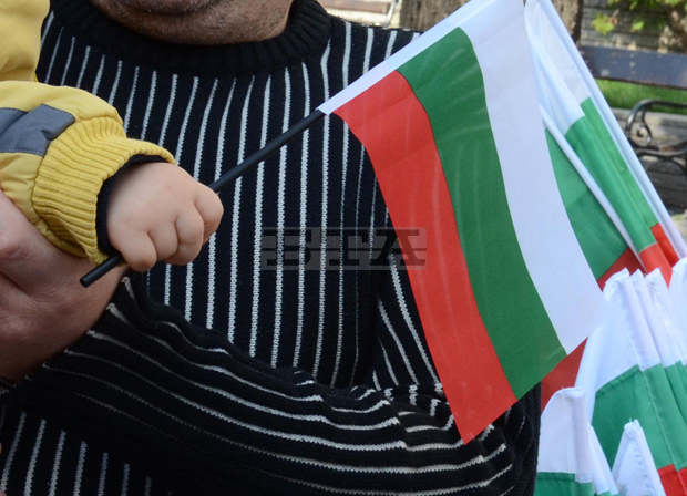 С литературно-музикален спектакъл, изложба и празничен ритуал ще бъде честван националния празник в Котел С литературно-музикален спектакъл, изложба и празничен ритуал ще бъде честван националния празник в Котел