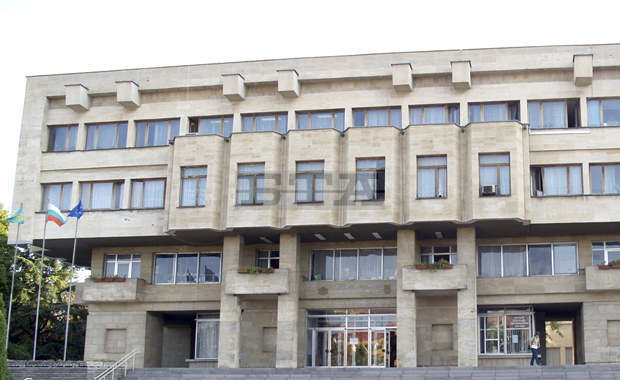 Дискусия със студенти и ученици е организирана за Месеца на Българското председателство на ЕС в Шумен Дискусия със студенти и ученици е организирана за Месеца на Българското председателство на ЕС в Шумен