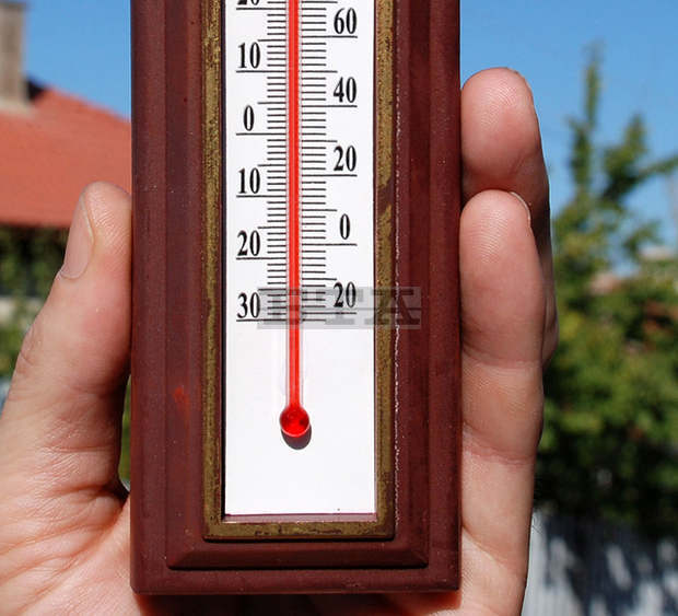 Най-високата за това лято температура от 39 градуса е измерена днес в Севлиево