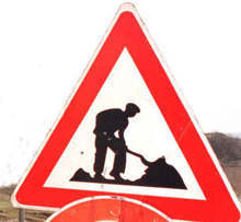 Мост в Шумен се затваря за пешеходци заради пропадане