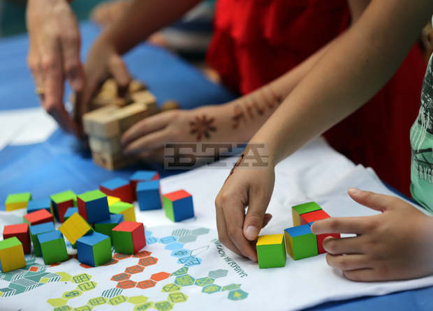 Детски отдел за игра ще има към читалището в търговищкото село Буховци