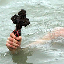 Традицията по изваждането на Богоявленския кръст от водите на река Банщица в Кюстендил ще бъде спазена и тази година