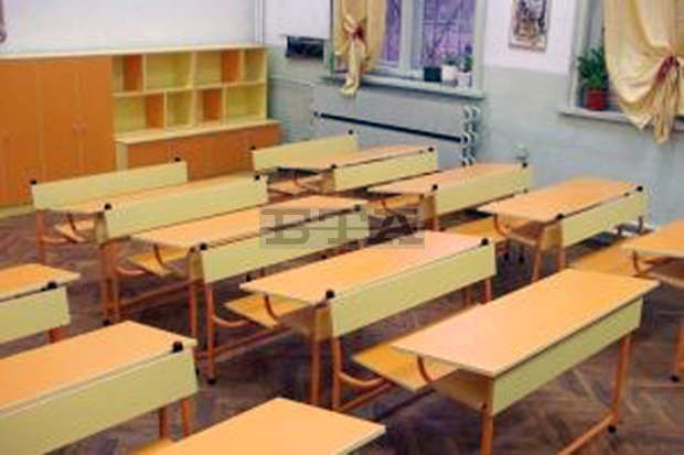 Регионалното бюро за борба с грип и ОРЗ препоръчва учебните занятия в Шуменско да бъдат прекратени от 4 до 6 март Регионалното бюро за борба с грип и ОРЗ препоръчва учебните занятия в Шуменско да бъдат прекратени от 4 до 6 март