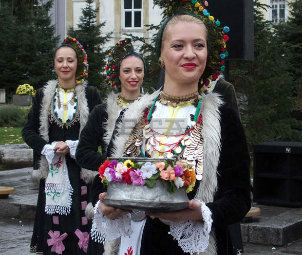 В Пловдив започва дванайсетото издание на фестивала "Дефиле на младото вино"