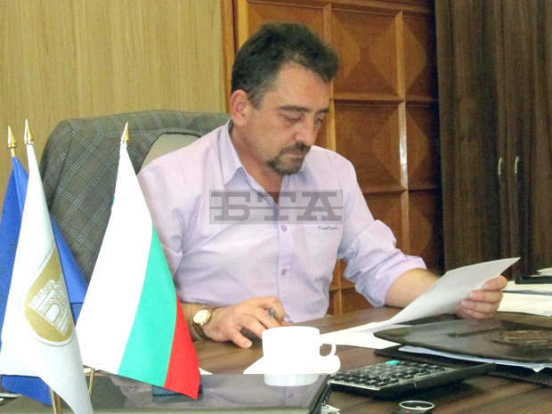 В Плевен ще бъдат разгледани три предложения за удостояване със званието "Почетен гражданин" В Плевен ще бъдат разгледани три предложения за удостояване със званието "Почетен гражданин"